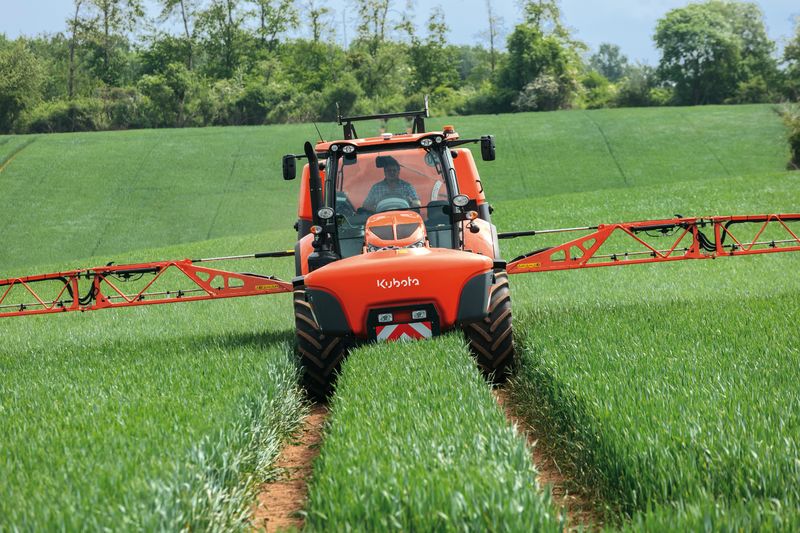 Kubota cuve frontale